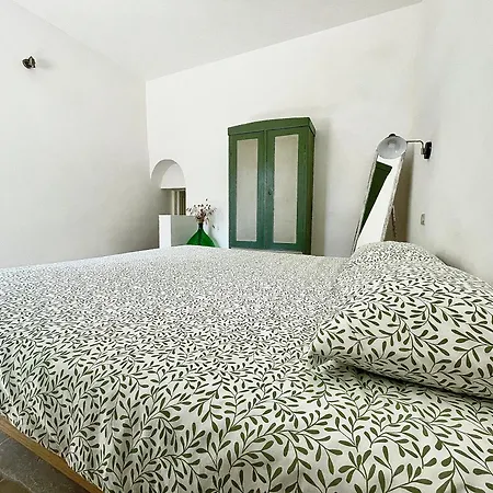 Couette-café Casalento 4*